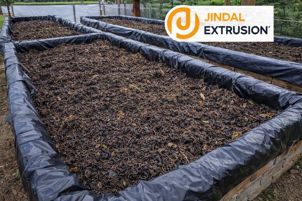 A Vermi Bed is a portable, leak-proof composting container fabricated from heavy-duty HDPE laminated or multilayer cross-laminated tarpaulin sheets, designed specifically for vermicomposting (earthworm-based organic waste decomposition).It provides a controlled, hygienic, and aerated environment that accelerates the conversion of organic waste into nutrient-rich vermicompost, while preventing nutrient loss, seepage, and soil contamination.