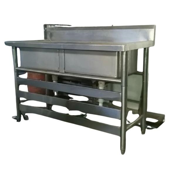 These products are made from the best quality raw material & ultra-modern technology in complete compliance with the set industrial normsProduct SecificationBrand :- Shree ChamundaGrade :- SS 304Material :- Stainless SteelFinishing :- PolishedAvailability :- In StockView in Hindi :- डोसा प्लेटShipping InformationPrice :- Excluding all taxesShips:- from VadodaraShipping :- As per delivery location