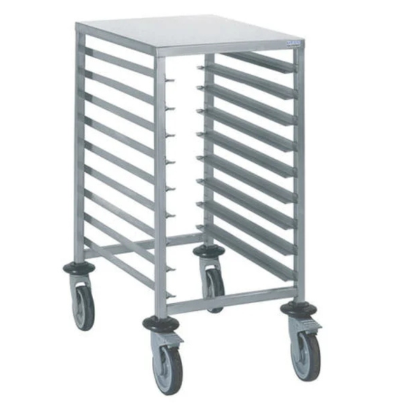 Load Capacity :- 15 kgSize/Dimension :- 36 x 16 x30 htUsage/Application :- HospitalMaterial :- Stainless steelFinish :- PolishedBrand :- Shree ChamundaMaterial  Grade :- SS 304