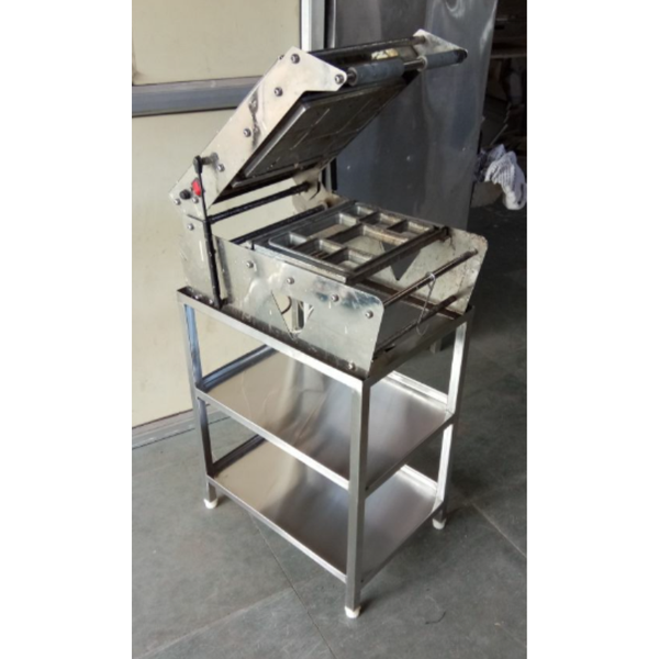 Food Tray Sealing Machine