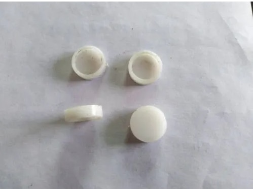 Its primary function is protecting the contents from external contaminants and preventing leaks. The “liner” embedded within the cap is central to this functionality, enhancing its sealing performance. In products with stringent sealing requirements, caps, and liners ensure product quality and safet