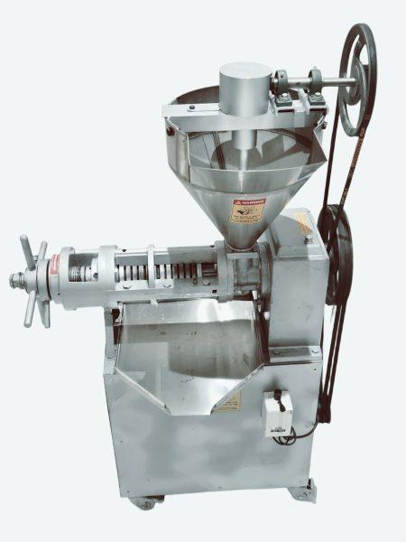 Small to medium-scale businesses focused on extracting oil from seeds and nuts for culinary or industrial use.Health and Wellness: Businesses emphasizing organic or cold-pressed oils for health-conscious consumers.Agriculture: Farmers or cooperatives producing oils from their own crops for added value.Home-Based Ventures: Entrepreneurs looking to start small-scale oil production from home.