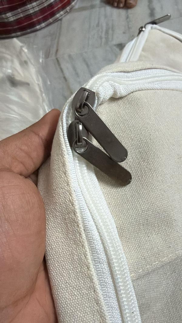 This design is available in #5 , & #8 no in Stock.This Colour can be easily customised in all wanted colours & shades.