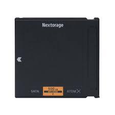 ATOMOS / NEXTORAGE ATOM X 500 GB SSD :The Nextorage AtomX SSDmini achieves steady, yet superfast performance at 550MB/s read- and 500MB/s write speed. It’s certified to record any codec supported on Atomos recorders, enabling users to shoot in the highest-end Video and RAW formats without dropping a frame.