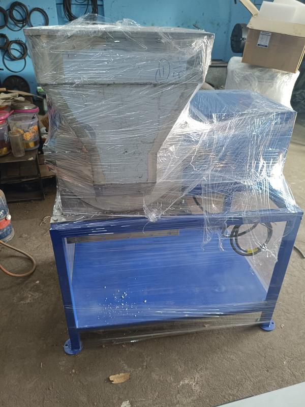 The Mariya Pulverizer Machine – 100–200 Kg/hr (5 HP) is a high-performance grinding machine designed for efficient pulverizing of various materials into fine powder. Built with durable construction and SS304 contact parts, it ensures hygienic processing and long-lasting use in food and industrial applications.Equipped with a powerful 5 HP motor, the machine delivers consistent grinding performance with high efficiency. It is suitable for processing spices, grains, herbs, and other dry materials, producing uniform and fine output.The machine is easy to operate, low maintenance, and compact in design, making it ideal for small and medium-scale production units. With its reliable performance and budget-friendly price, it is an excellent choice for efficient powder processing.