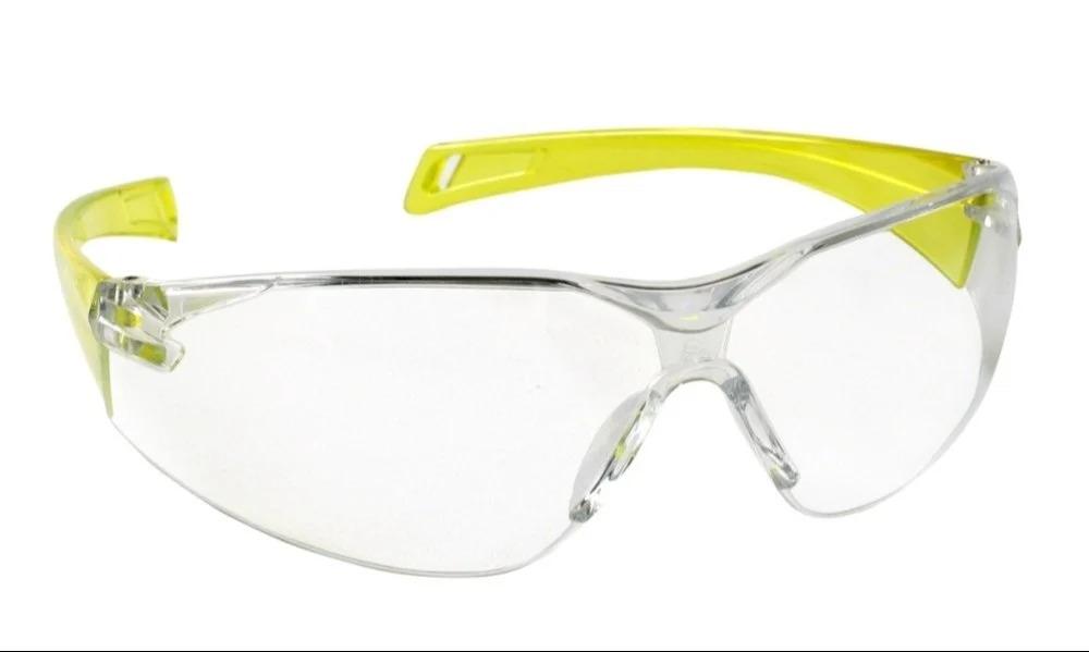 BSH V30 CL HC Executive Safety Goggles Code : V30 HCLens Colour : ClearLens Coating : Hard CoatingLens Material : 100% PolycarbonateCertification : CE EN 166