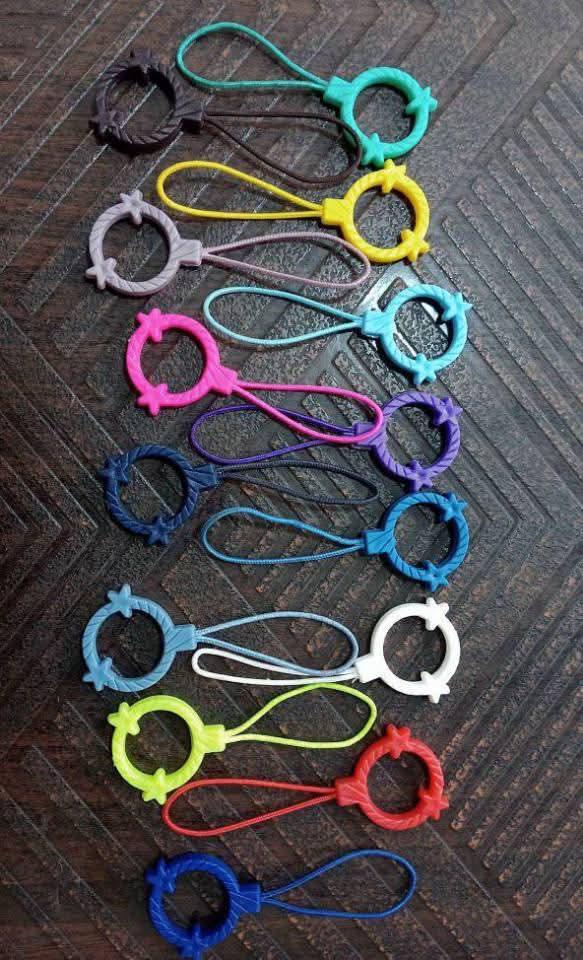 # zip puller/ dori is used in short puller slider 
# 1 pkt contains 500 pcs 
all wanted colours are available 