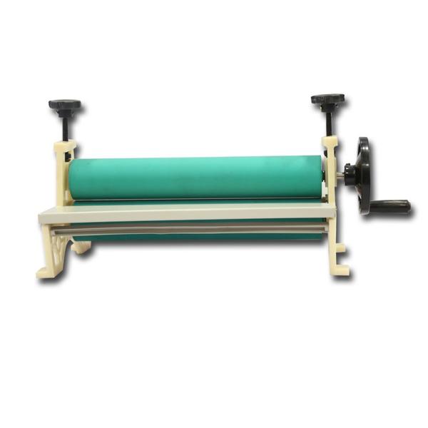 Products information:Rubber Roller Width : 350mmRoller Diameter : 65mmOparating method : Hand PowerWeight : 8 Kg