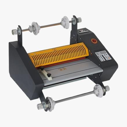 360MM RUBBER THERMAL LAMINATION(14 INCH)Products information :Max. Film Width : 340mm Roller Type : Rubber Roller                                Fastest Film Thickness : 3000mm/minHighest film temperature : 170Max. film Thickness : 7mmPower : 220V,60HzHeating power : 650WMotor power : 30WSize : 64*44*28.5cmWeight : 32 KGMold core Specification : 1“ & 3”