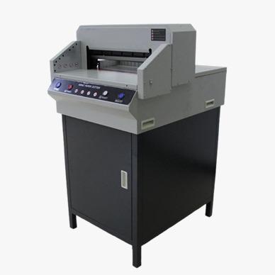 Products information :Max.Cutting width : 460X460mm Max. cutting height : 60mmMin.Cutting depth : 40mmPrecision : ±0.3mmClamp paper : AutomaticPush paper : ManualCutting length behind knife : 460mmTable length infront knife : 235mmSafely : IR BarPower : AC 220V/±10%50HZ(60HZ) 750WShipping Dimension(mm) : 935X810X810mmGross Weight : 140KGS