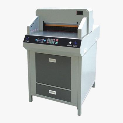 Products information :Max. Cutting Width : 480x480mmMin cutting size : 30mmMax. Cutting Thickness : 80mmPrecision : ±0.3mmClamp paper : AutomaticPush paper : AutomaticCutting length behind knife : 500mmTable length infront knife : 235mmSafely : IR BarPower : AC 220V/±10%50HZ(60HZ) 1300WMachine Dimension(mm) :1000*810*860mmGross Weight : 202 Kgs