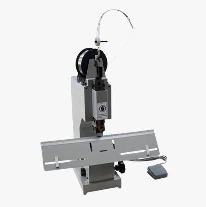 WH-100 ELECTRIC STAPLERProducts information :Binding Speed : 0-80 Bound form : Horse riding nailtimes/minWire Model : 25#, 26#Staple Width : 13mmBinding Thickness : 0.2-5mmBinding Speed : 100-150per minutePower Supply : 220V50HZ 250WMachine Dimension : 410x430x770mmMachine Weight : 28KG