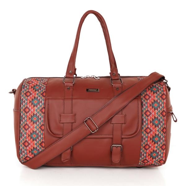 Upgrade your travel style with the Finishing Brand Leather Luggage Bag, designed with a perfect blend of premium leather and durable canvas with stylish printed patterns. This bag is crafted for modern travelers who want both elegance and functionality.The combination of high-quality leather and strong canvas ensures long-lasting durability while giving a trendy and sophisticated look. Whether you’re heading for a business trip, weekend getaway, or daily travel, this luggage bag delivers unmatched performance and style.