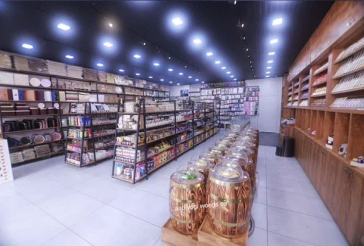 Material	WoodStorage Capacity(L)	50 LProduct Type	Wooden barrelsUsage/Application	Food storage wooden barrelsMouth Type	cylindricalWeight	3 kg to 28 kg capacityDrum Height	14 inch to 36 inchDiameter	16inch,19,inch,24,inchI Deal In	New OnlyStorage Material	Food display wooden barrelsCountry of Origin	Made in Indiawe are the manufacturer and supplier of supermarket food storage wooden barrels. We supply super market food storage wooden barrels in bangalore, hydrabad, chennai, keral, mumbai, nagpur, kohima, nagaland, lucknow, noida, delhi, gurugram, ghaziabad,jaipur, greater noida etc.We make wooden barrel bins for super market and hyper market.These food display wooden barrels use to store dryfruits,spices,candies,masala,rice,sugar,pulse, peanuts,any kind of cerals etc.This wooden barrel made by wood and food grade steel drum inside.The steel drum can be remove from wooden barrel to make steel drum clean.This supermarket wooden storage barrels are patent by Nr Concept Industries.