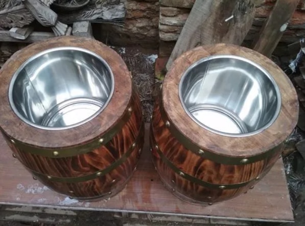 Material	WoodStorage Capacity(L)	50 LCapacity	20 kgUsage/Application	DecorationMouth Type	RoundWeight	24kgDrum Height	24 inch and 36 inchStorage Material	Cereals,grains,dryfruitsWe are the manufacturer and supplier if food display wooden barrels.We provide FOOD DISPLAY WOODEN BARRELS IN  DELHI,BANGALORE,VISHAKHAPATTANAM,HYDRABAD,LUCKNOW,INDORE,PUNE,AHMDABAD,BANGALURU,BHOPAL,SURAT,MUMBAI,CHENNAI,WARANGAL,THANE,VADODARA,GHAZIABADLUCKNOW,NAGPUR,INDORE,THANE,AGRA,GOA,RAJKOT,AMRITSAR,CHANDIGARH