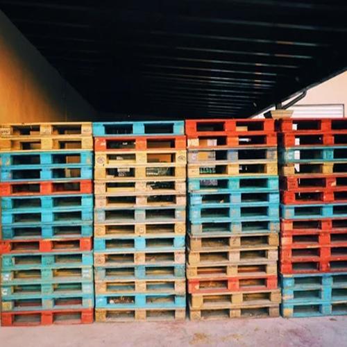 Colour : BrownUsage/Application : IndustrialStoring Product : Non EdibleCountry of Origin : Made in IndiaGita Saw Mill” are a leading Manufacturer of a wide range of Wooden Packaging Box, Wooden Pallets, Pinewood Pallet.