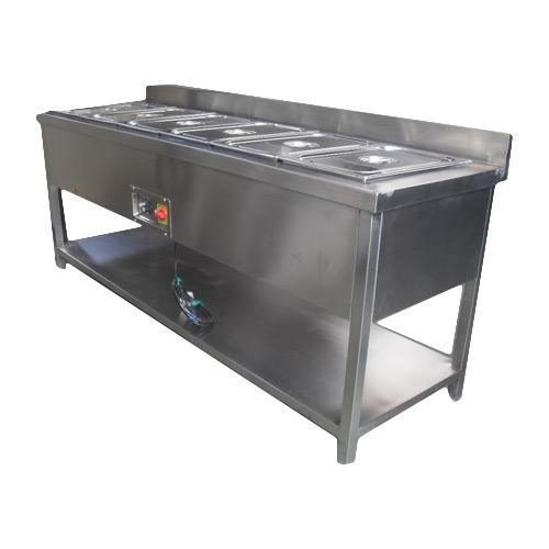 stain less steel hot bain marie for keep warm food with no taste change technology . with many acessories to easy serving food .We are one of the Commercial kitchen Equipment Manufacturers, Exporter, and Supplier in India. We are as well as the Oldest Manufacturers in Kitchen Equipment which built our Brand in front of customer from the Quality Deliverance. 