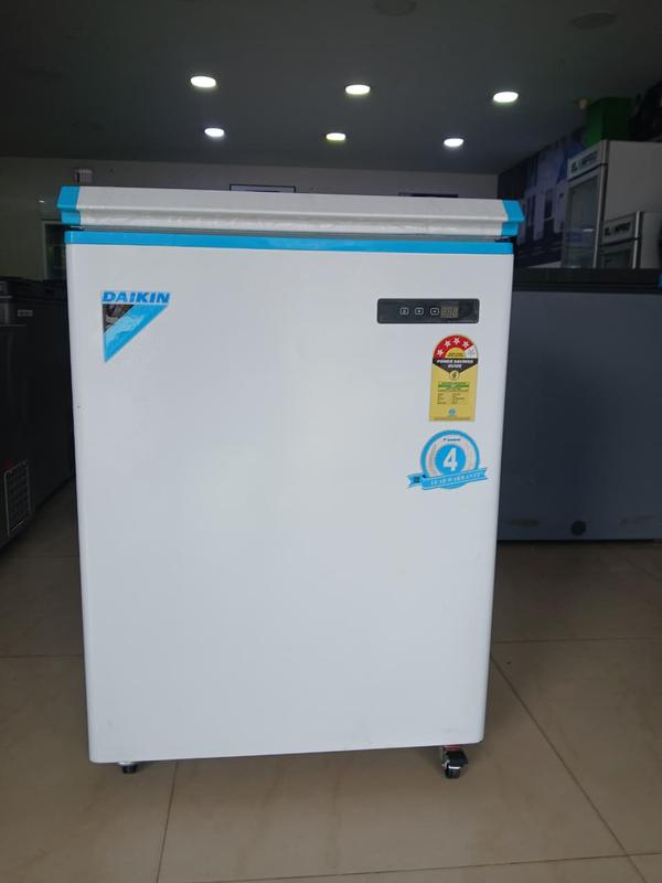 Net Unit Dimension (W×D×H mm) : 580 × 630 × 845Storage Volume (Itr)           : 99No. of Doors                  : 1No. of Basket                 : 1Refrigerant Type              : R600aTemperature Range             : -31 to +10 °CPuff Thickness (mm)           : 70Gross (Packed) Dimension      : 650 × 670 × 880