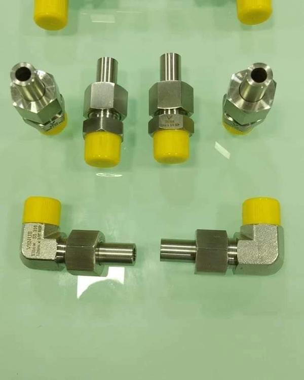 Prominent Hydraulic Fittings ManufacturersBRAND	JAYSHREESTANDARD	DIN 2353/ ISO 8434-1MATERIAL	MS, CS, SS 304 ,SS 304L , SS 316 ,SS 316L,  SS 316TI ( 1.4571) , BRASS , COPPER , DUPLEX , SUPER DUPLEX , INCONEL , MONEL , HASTELLOY ,  904L , 6MO, TITANIUM , ALUMNIUM, ALLOY 20SERIES	LL- LOW PRESSURE , L- MEDIUM PRESSURE,  S- HIGH PRESSUREWORKING PRESSURE	(LOW) LL SERIES - 100 BAR(MEDIUM)L SERIES - 100 BAR TO 500 BAR(HEAVY)S SERIES - 200 BAR TO 800 BARSIZE RANGE	LL SERIES - 4LL TO 12LLL SERIES - 6L TO 42LS SERIES - 6S TO 38SCONNECTIONS	TUBE TO TUBE , TUBE TO MALE THREAD , TUBE TO FEMALE THREAD , TUBE TO BUTT WELD , TUBE TO SOCKET WELD , TUBE TO JIC 37* , TUBE TO 24* CONE, TUBE TO SWIVEL END , TUBE TO ADJUSTBALE STANDPIPEWELD NIPPLE TO MALE THREAD , WELD NIPPLE TO FEMALE THREAD , WELD NIPPLE TO BUTT WELD , WELD NIPPLE TO SOCKET WELD , WELD NIPPLE TO 24* CONE , WELD NIPPLE TO 37* JIC , WELD NIPPLE TO SWIVELBODY TYPE	FORGED, BAR STOCKACCESSORIES	O-RING, DOWTY SEAL , COPPER WASHER , ED SEAL, CUTTING RING , NUTO-RING & SEALS	NBR ( -35*C TO 100* C ) VITON (-25*C TO 200* C) , PTFE - (-60*C TO 240*)SURFACE	CARBON STEEL -TRIVALENT ZINC PLATED ,  YELLOW PLATTING , BLACK PHOSPHATED,STAINLESS STEEL - EXPORT BRIGHT FINISH, SHORT BLASTED FINISH, ELECTROPLATED FINISHTEMPERATURE	STEEL - (-40* C TO 120*C) ,STAINLESS STEEL - (-60*C TO 400*C) BRASS - (-60*C TO 175*C)EQUIVALENT BRANDS	PARKER, HY-LOK , DK-LOK , STAUFF, HYDAC , VOSSAPPLICATIONS & INDUSTRIES	CONSTRUCTION  EQUIPMENTS , DRILLING PLATFORMS, HYDRO POWER PLANTS , MACHINE TOOLS , RAILWAY TECHNOLOGY , SHIPBUILDING , WIND TUBRINE , MOBILE HYDRAULIC EQUIPMENT , MINNING , STATIONARY HYDRAULIC EQUIPMENT,    INDUSTRIAL HYDRAULICS, INJECTION MOULDING MACHINERY , ALUMINUM DIE-CASTING MACHINERY, SINTERING MACHINERY, STEEL MILLS, HYDRAULIC PRESSES, PAPER PROCESSINGMOBILE HYDRAULICS, BUILDING MACHINERY, AGRICULTURALFORESTRY, LIFTING & MATERIAL HANDLING EQUIPMENTMATERIAL DESIGNATOR	STAINLESS STEEL - ASTM A 276 , ASTM 182STEEL - ASTM 108/A105, JIS G4051 S20C, S45C,/G3201 SF440A.BRASS - ASTM B16 UNS C36000 , ASTM B282 ALLOY 37700 , JIS H3250 C3604 , C3771 , JIS H3250 C3771.