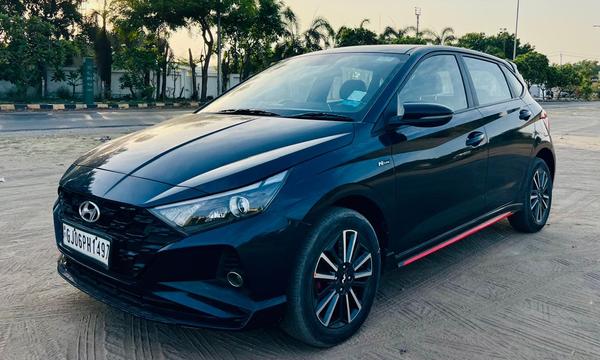 Hyundai I2