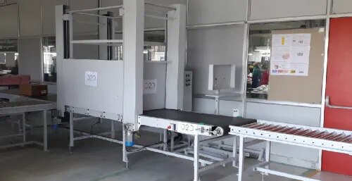 Conveyors With RFID Chambers product image