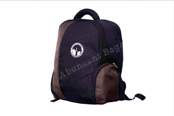 We offer a full range of bags including School Bag Manufacturers in Chennai, School Bag Suppliers near Me, and Abundant Bags the Distributor and supplier in Tamilnadu, India. A quality school bag is made from a material that is both durable and attractive.