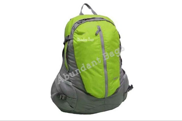 At abundant bags, you will find the best Laptop Bag Manufacturers in Chennai and Backpack Bag Manufacturers in Chennai, Tamil Nadu at competitive prices. In our production, we provide safety cushions and inner lining all over the laptop bags for safety purposes laptops our material is import branded item & it is completely waterproofed by (PVC coating fabric)Usually, our laptop backpack will have 3 main compartments with additional pouches on both sides. With will be comfortable to use & easy to carry for daily usage. Abundant Bags, Laptop Bag Manufacturers In Chennai Distributor & Supplier, Tamilnadu, India.