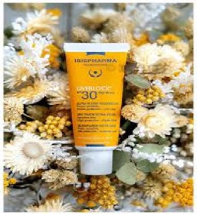 UVE BLOCK SPF 50 DRY TOUCH  LIGHT TINTEDUveblock SPF50+ Dry Touch, suitable for oily and sun-sensitive skin, intensely protects while mattifying your skin.
