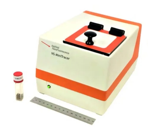 The NS MiniTracer is the newest and most affordable member of the innovative line of NanoSpectralyzer instruments from Applied NanoFluorescence, LLC.Features:Most affordable fluorometer for near-infrared fluorophoresQuick measurements with user-friendly softwareTrace detection of sub-nanogram levels (SWCNTs); lowest LOD and LOQWide dynamic rangeRobust and compact design: footprint only 165 × 215 mm (6.5 × 8.5”)Near-infrared fluorescence spectra from 900 to 1600 nmOptional near-infrared absorption spectra from 900 to 1600 nmRapid sequence acquisition for kinetic studies or eluent monitoring638 nm excitation wavelength