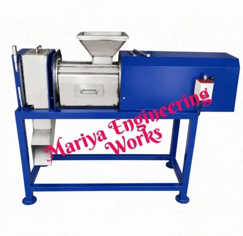 Mariya Garlic Juice Extractor Machine – 1 HP, 25 kg/hr is a high-performance Single Screw Press Machine designed for extracting fresh garlic juice with maximum efficiency and minimum wastage. Manufactured with food-grade SS304 stainless steel, it ensures hygienic processing, durability, and reliable performance. Ideal for food processing, herbal, Ayurvedic, and nutraceutical industries, the machine offers easy operation, low maintenance, and high productivity at an affordable price.