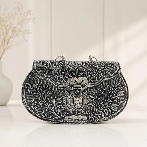 Silver Purse product image