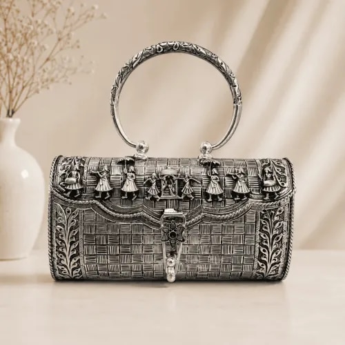 Silver Purse product image