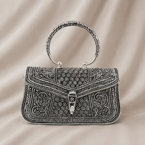 Silver Purse product image