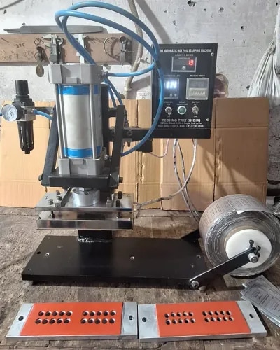 SEMI AUTOAMTIC TABLET BLISTER PACKING MACHINE FOR PACKING TABLET AND CAPSULE.