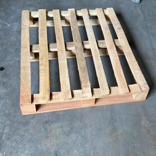 Rectangular Two Way Wooden Pallet