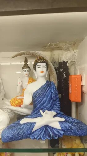 Gautam Buddha statue
