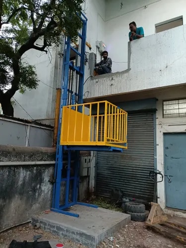 Hydraulic Goods Lift product image