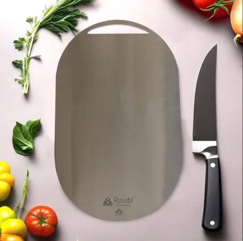 STAINLESS STEEL CHOPPING BOARD WHICH IS KITCHEN FRIENDLY