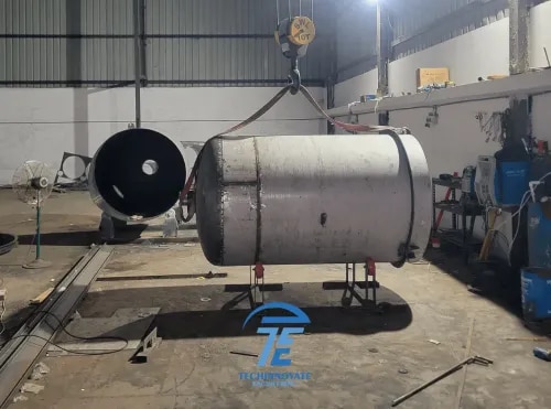 Customized SS Storage Tank Manufacturer product image