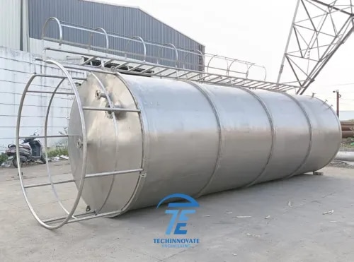 SS Industrial Liquid Storage Tank Manufacturer product image